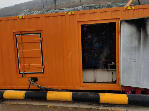 白云发电机出租 发电机的工作原理介绍