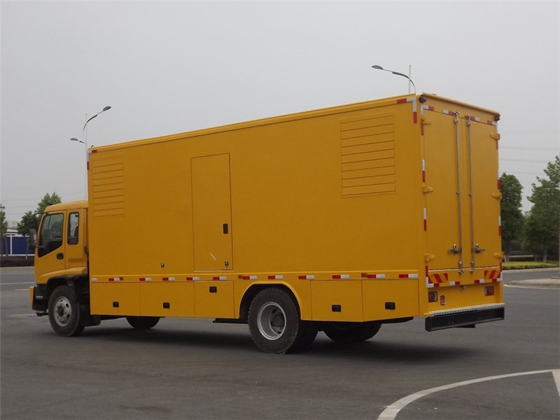 白云租赁发电机-柴油发电机组机房烟管的布置与安装