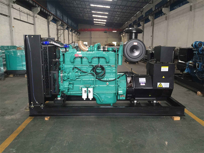 白云发电机出租租赁如何保证柴油发电机组的正常运行？