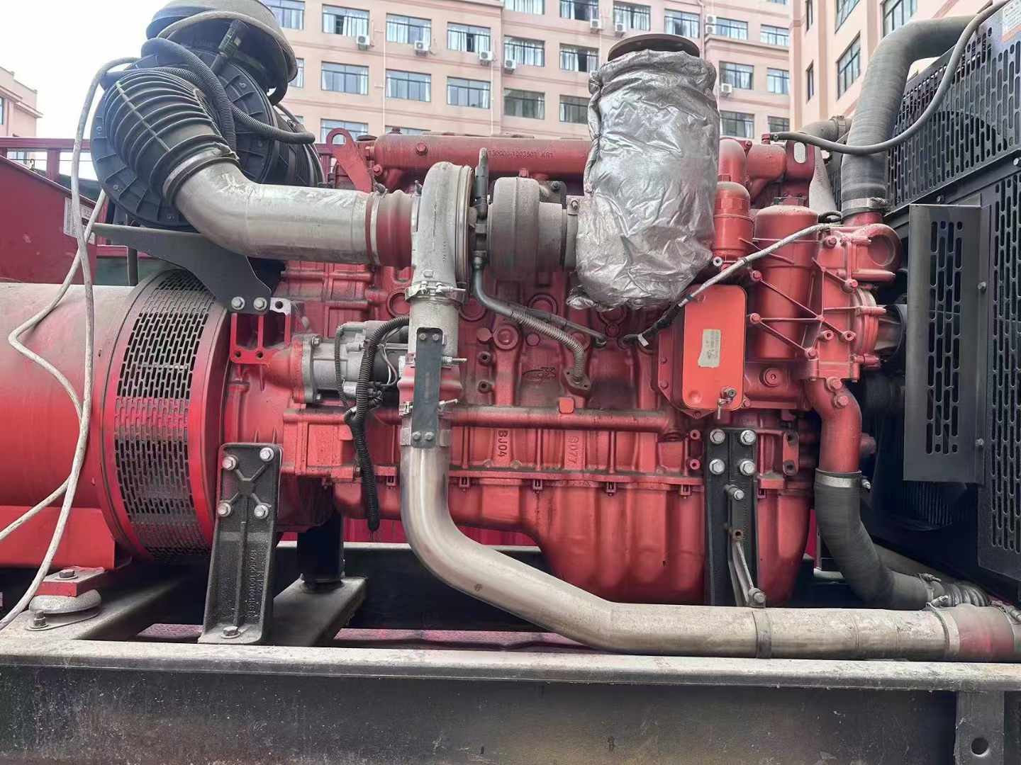 白云如何选择适合 600kW 柴油发电机组的过载保护器？