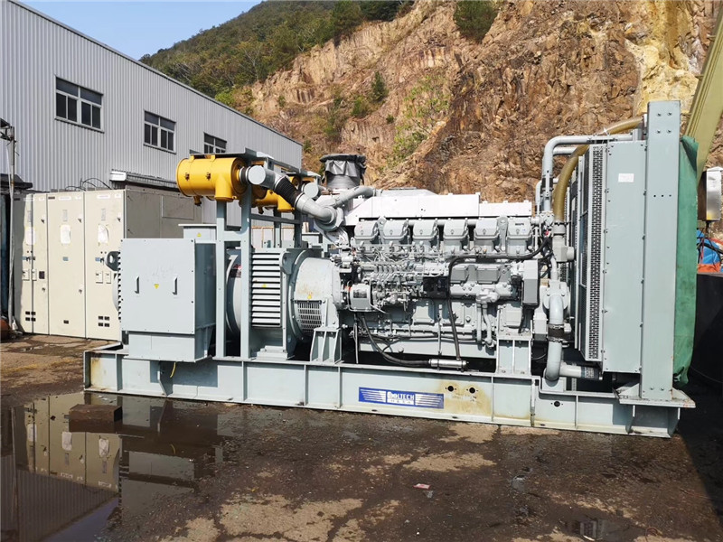 白云储能设备在应用领域拓展过程中面临哪些新的挑战？