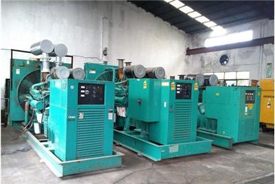 白云如何判断汽油发电机组电瓶的使用寿命？